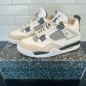 Nike Air Jordan 4 Retro Military Black Sneakers